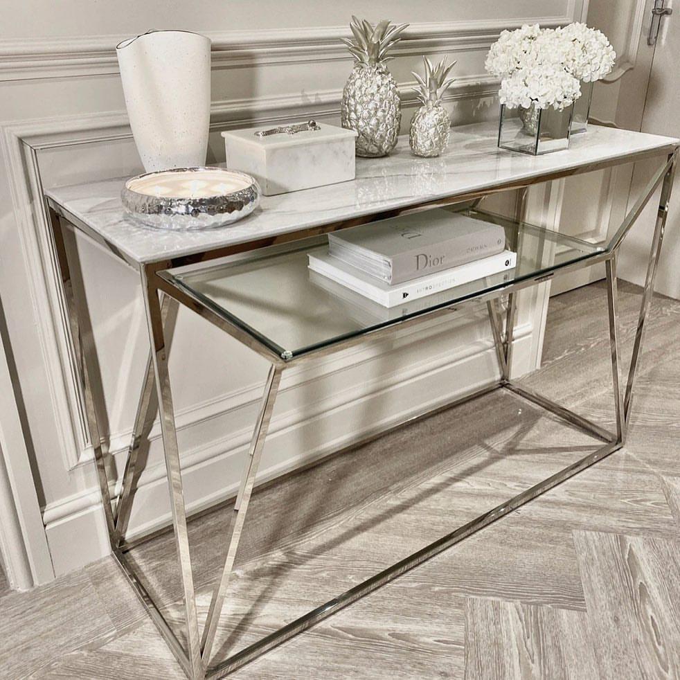 Sideboard: Lieferzeit ca. 4-6 Wochen