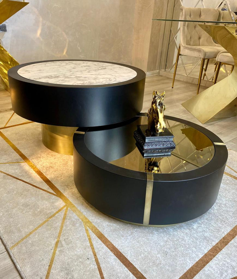 Couchtisch: Lieferzeit ca. 4-8 Wochen